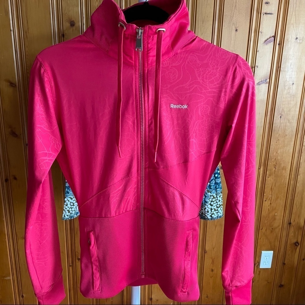 𝅺reebok Play Dry Slim Fit Athletic Jacket, Size S